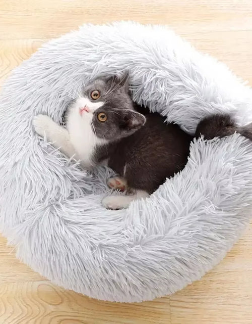 Load image into Gallery viewer, Super Cat Bed Warm Sleeping Cat Nest Soft Long Plush Best Pet Dog Bed for Dogs Basket Cushion Cat Bed Cat Mat Animals Sleeping
